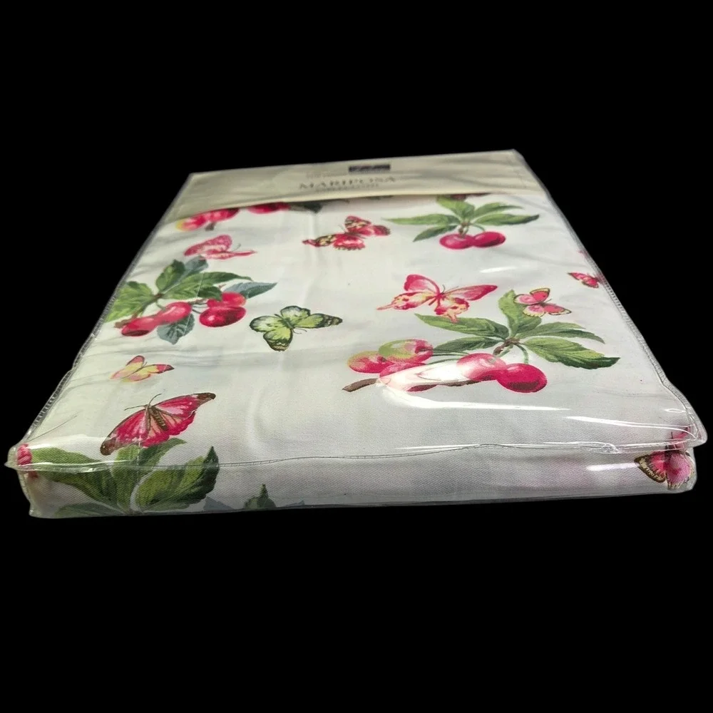 Cherries Butterfly Tablecloth 60 x 104 Oblong Summer Spring Red Cherry Green New